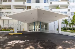 3 Island, Miami Beach, FL 33139 - Photo 29