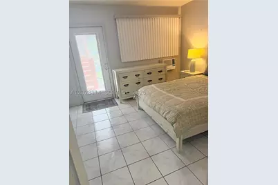 725 SW 11 #F8, Hallandale Beach, FL 33009 - Photo 11