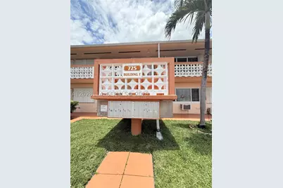725 SW 11 #F8, Hallandale Beach, FL 33009 - Photo 1