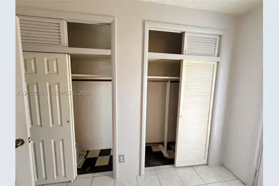 725 SW 11 #F8, Hallandale Beach, FL 33009 - Photo 13