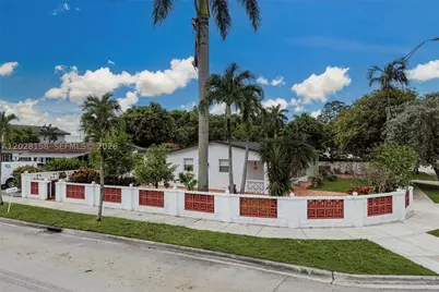 790 W 73rd, Hialeah, FL 33014 - Photo 15