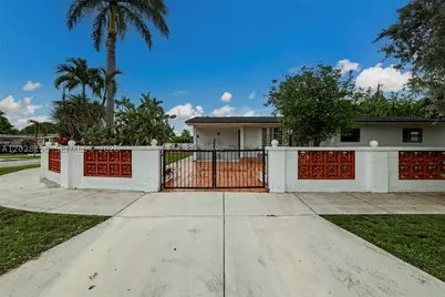 790 W 73rd, Hialeah, FL 33014 - Photo 11