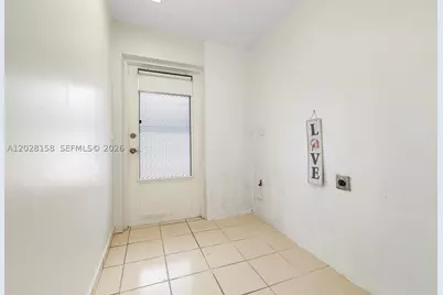 790 W 73rd, Hialeah, FL 33014 - Photo 27