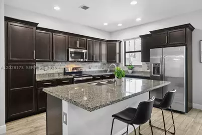 20975 NW 1st, Pembroke Pines, FL 33029 - Photo 5