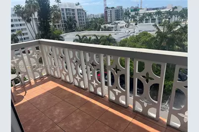 9700 E Bay Harbor #512, Bay Harbor Islands, FL 33154 - Photo 1