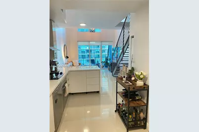 60 SW 13th #2212, Miami, FL 33130 - Photo 3