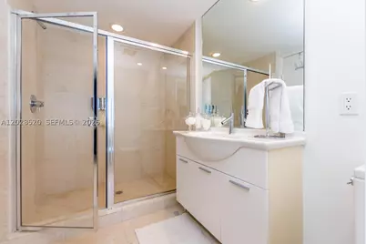 495 Brickell #4901, Miami, FL 33131 - Photo 17