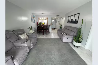 9281 Sunrise Lakes #209, Sunrise, FL 33322 - Photo 1