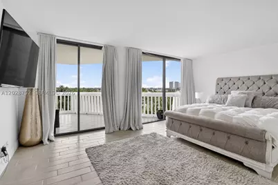1000 Island #503, Aventura, FL 33160 - Photo 11