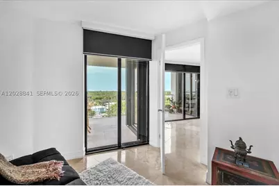 2000 Towerside #908, Miami, FL 33138 - Photo 11