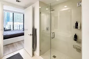 45 SW 9th, Miami, FL 33130 - Photo 9