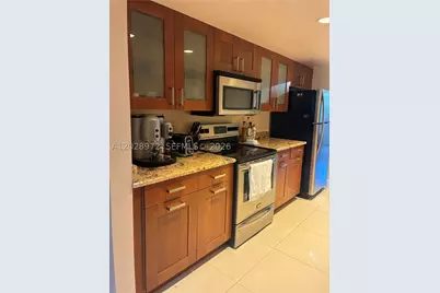 7451 NW 16th #403, Plantation, FL 33313 - Photo 3