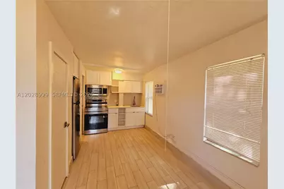 26 SE 13th #1-7, Dania Beach, FL 33004 - Photo 11