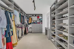 1450 Brickell Bay, Miami, FL 33131 - Photo 23