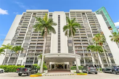 1450 Brickell Bay #1815, Miami, FL 33131 - Photo 1