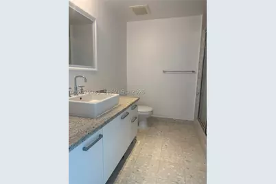 185 SW 7th #3900, Miami, FL 33130 - Photo 7