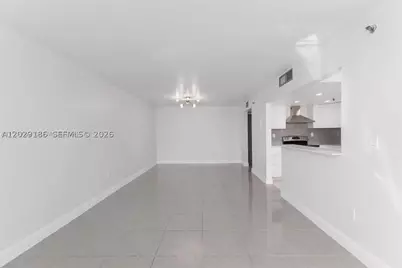 17890 W Dixie501 #501, North Miami Beach, FL 33160 - Photo 9