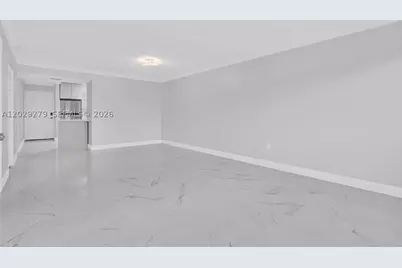 6135 NW 186th #202, Hialeah, FL 33015 - Photo 9