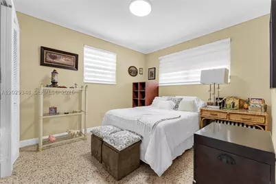 884 W 72nd, Hialeah, FL 33014 - Photo 31