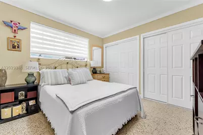 884 W 72nd, Hialeah, FL 33014 - Photo 29