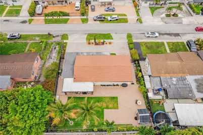 884 W 72nd, Hialeah, FL 33014 - Photo 9