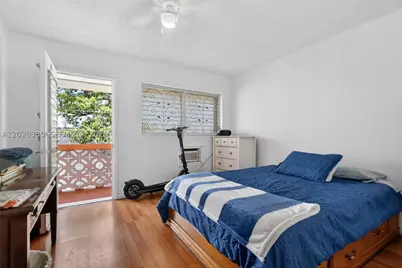 820 SW 11th #15B, Hallandale Beach, FL 33009 - Photo 9