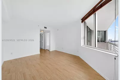325 S Biscayne #2219, Miami, FL 33131 - Photo 15