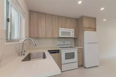 3755 NE 167th #6, North Miami Beach, FL 33160 - Photo 5