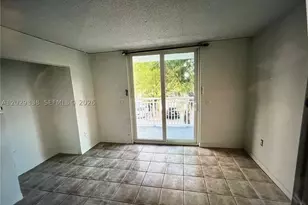 1251 NE 108th, Miami, FL 33161 - Photo 21