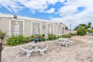 5530 SW 32nd, Dania Beach, FL 33312 - Photo 47