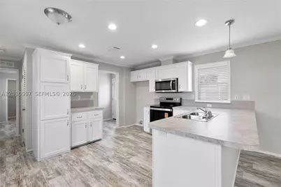 5530 SW 32nd, Dania Beach, FL 33312 - Photo 13