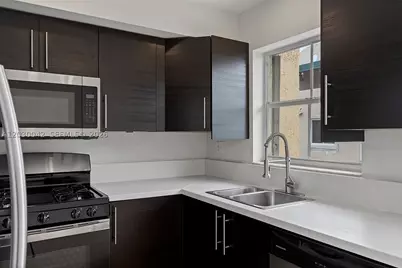 8631 NW 4th #1001, Miami, FL 33126 - Photo 15