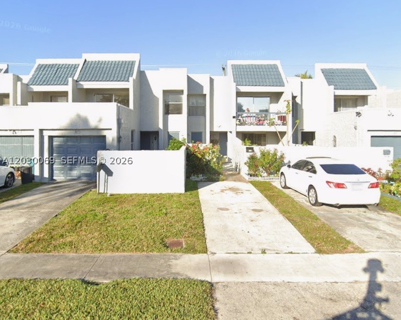 1817 NW 58th #22 - 1817 NW 58th #22, Lauderhill, FL 33313 Luxury Property | Jose Angel Pina