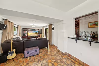 5860 Pine Tree, Miami Beach, FL 33140 - Photo 49