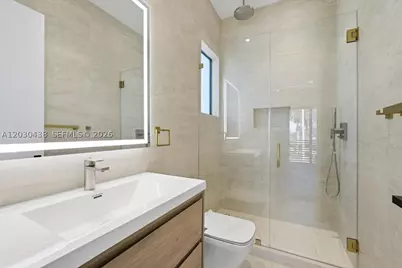 1380 Hollywood, Hollywood, FL 33019 - Photo 21