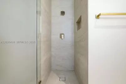 1380 Hollywood, Hollywood, FL 33019 - Photo 41