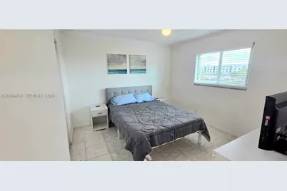 2145 Pierce #305, Hollywood, FL 33020 - Photo 5