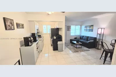 2145 Pierce #305, Hollywood, FL 33020 - Photo 7