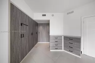 60 SW 13th, Miami, FL 33130 - Photo 25