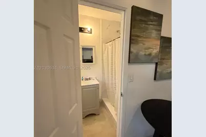 119 SE 9th #12, Hallandale Beach, FL 33009 - Photo 9