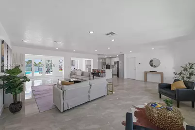 7905 9th Ave S, Gulfport, FL 33707 - Photo 17