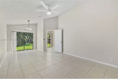 [Address not provided], North Lauderdale, FL 33068 - Photo 19