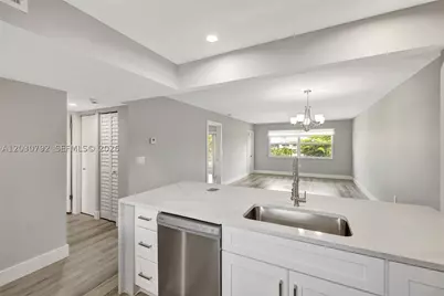6800 Royal Palm #302F, Margate, FL 33063 - Photo 5