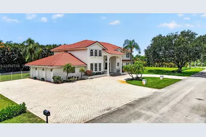 12360 SW 1st, Plantation, FL 33325 - Photo 3