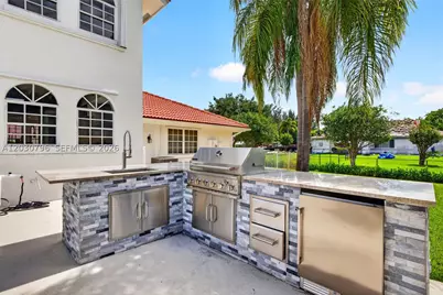 12360 SW 1st, Plantation, FL 33325 - Photo 75