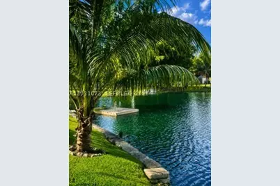 7551 SW 42nd, Davie, FL 33314 - Photo 5