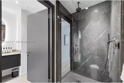 20 NE 11th #3106B, Miami, FL 33132 - Photo 5