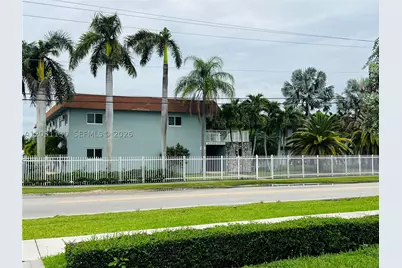 880 NE 18th #3, Homestead, FL 33033 - Photo 3