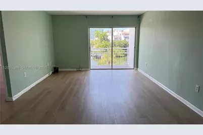 400 Kings Point #316, Sunny Isles Beach, FL 33160 - Photo 11