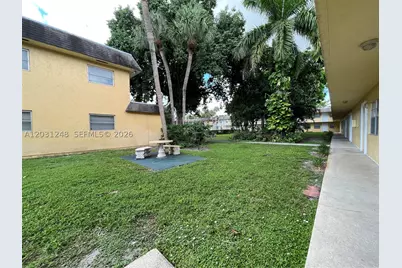 5192 NE 6th #802, Oakland Park, FL 33334 - Photo 13